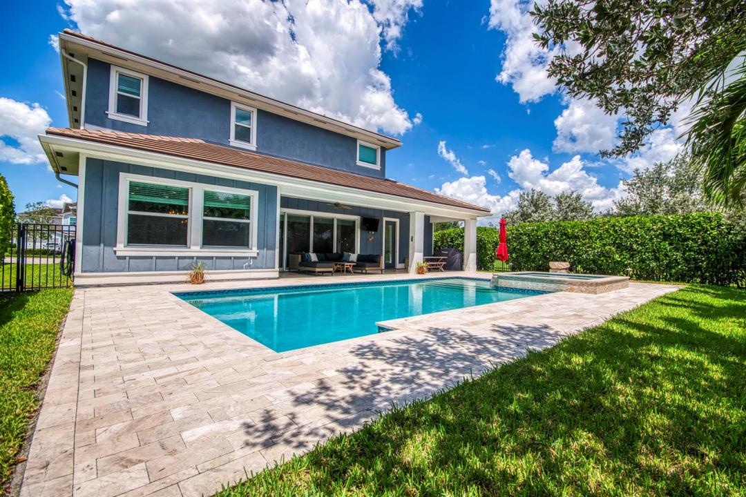 1086 Ember Ridge Run, Loxahatchee, Florida 33470, USA