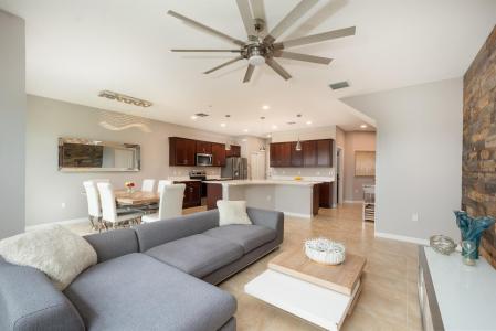 4486 Appleton W Circle, Oakland Park, Floryda 33309, USA