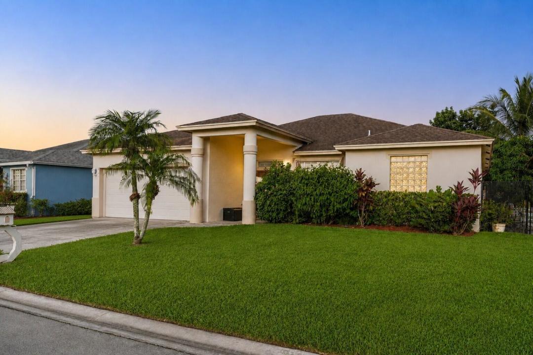 1338 CAPE MAY Lane, Floride 33413, États-Unis
