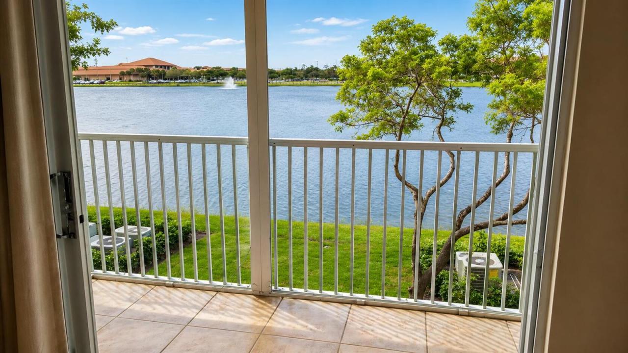 13001 SW 11TH Court 210A, Pembroke Pines, Floride 33027, États-Unis