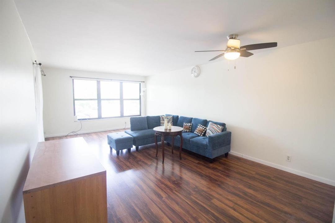 2316 S Cypress Bend Drive 218, Pompano Beach, Florida 33069, USA