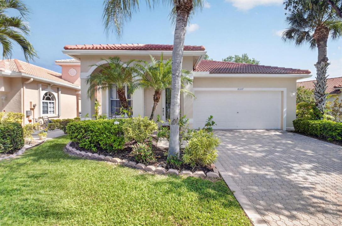 8107 BELLAFIORE Way, Boynton Beach, Florida 33472, Stati Uniti