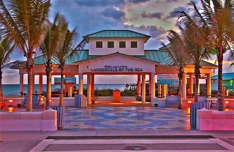 232 HIBISCUS Avenue 114, Lauderdale By The Sea, Florida 33308, USA