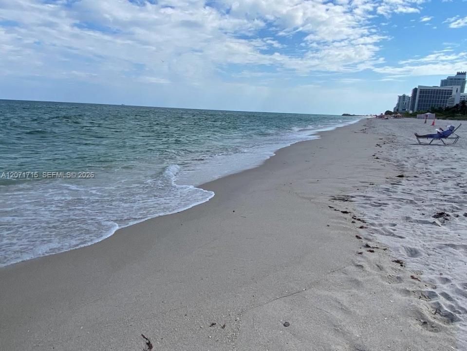 5005 Collins Ave 722, Miami Beach, Floride 33140, États-Unis