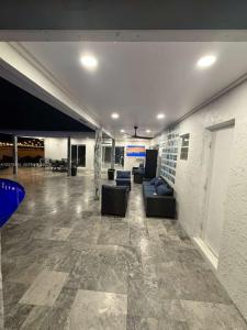 12064 NW 24th St, Coral Springs, Florida 33065, USA
