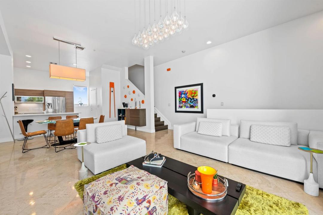 757 NE 4TH Avenue, Fort Lauderdale, Florida 33304, USA