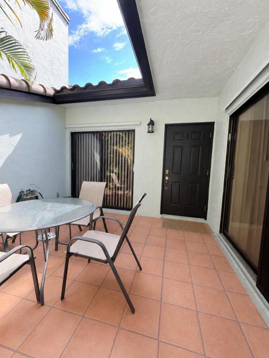 22274 PINEAPPLE WALK Drive 1, Boca Raton, Floryda 33433, USA
