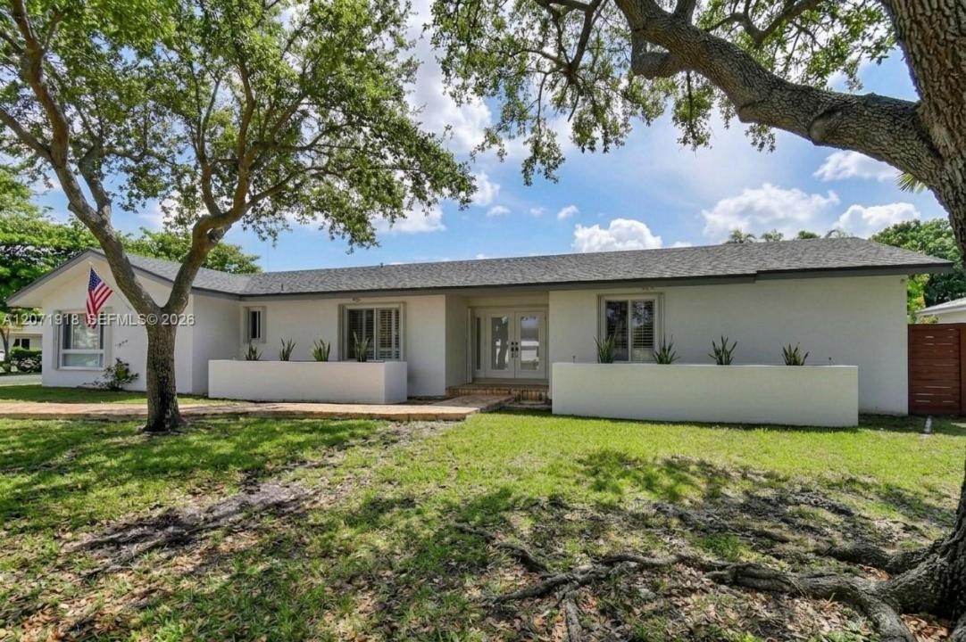 13241 SW 104th Ave, Miami, Florida 33176, USA