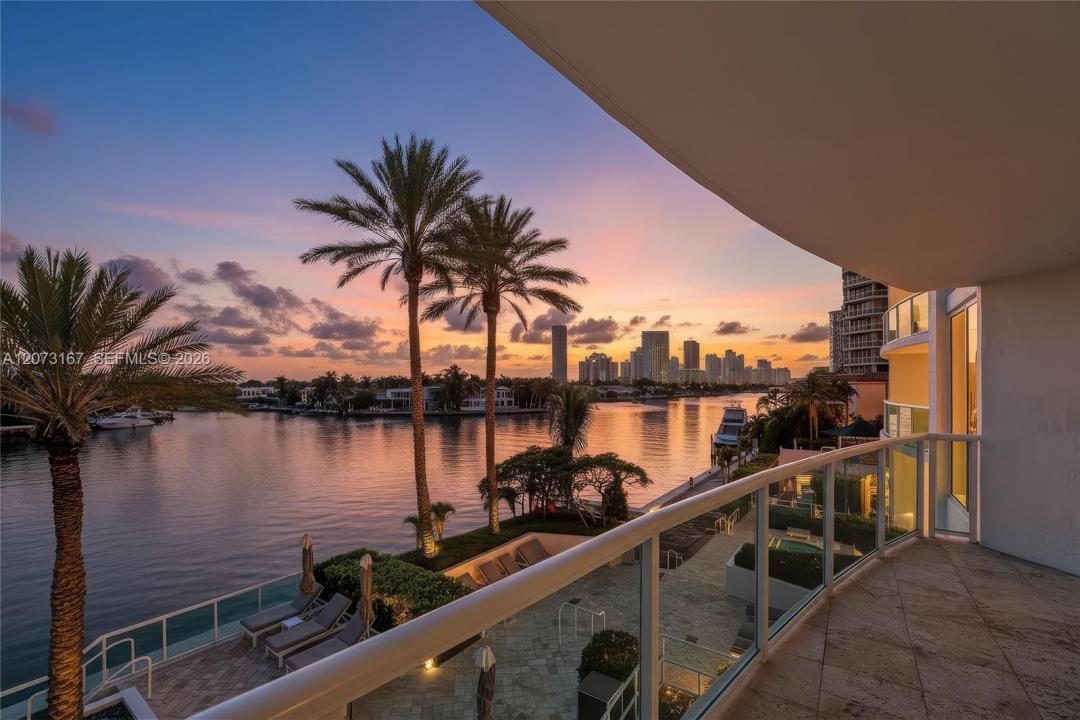 20201 E Country Club Dr 308, Aventura, Floride 33180, États-Unis
