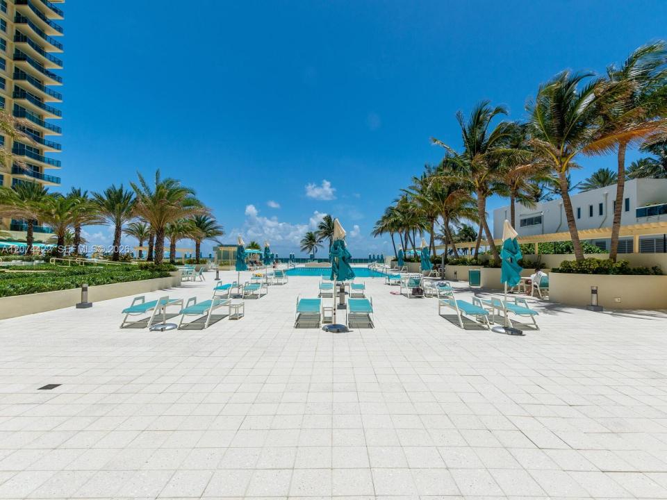 2501 S Ocean Dr 1620, Hollywood, Florida 33019, USA