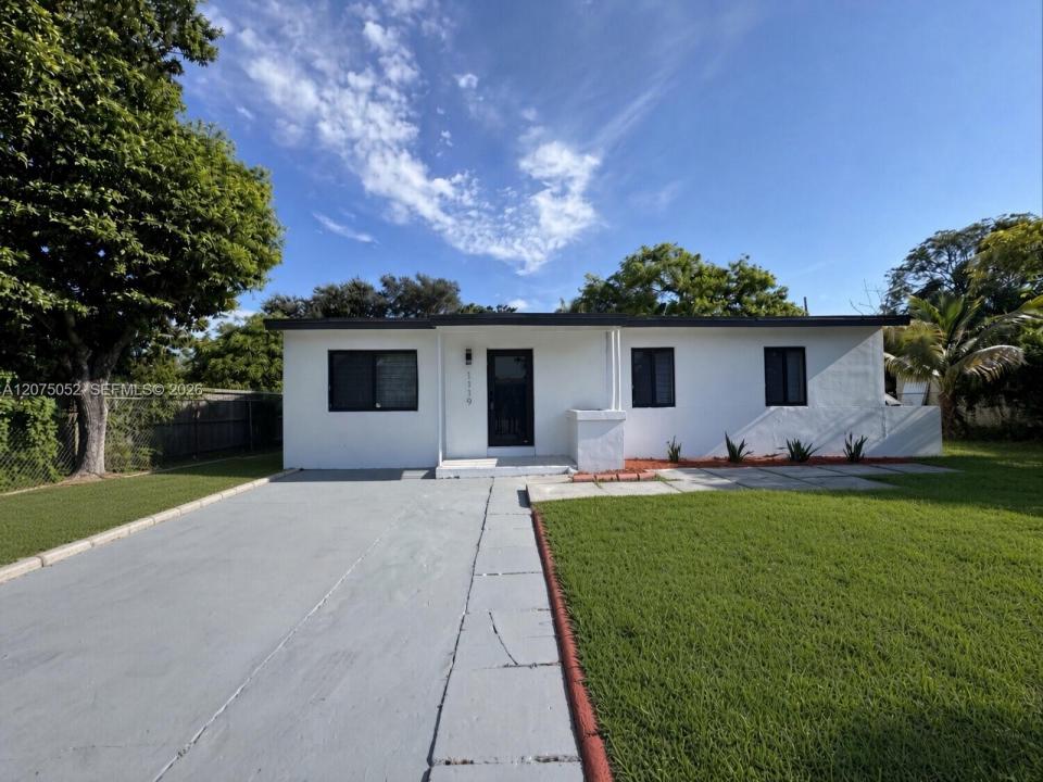 1119 NW 11th Ct, Fort Lauderdale, Floride 33311, États-Unis