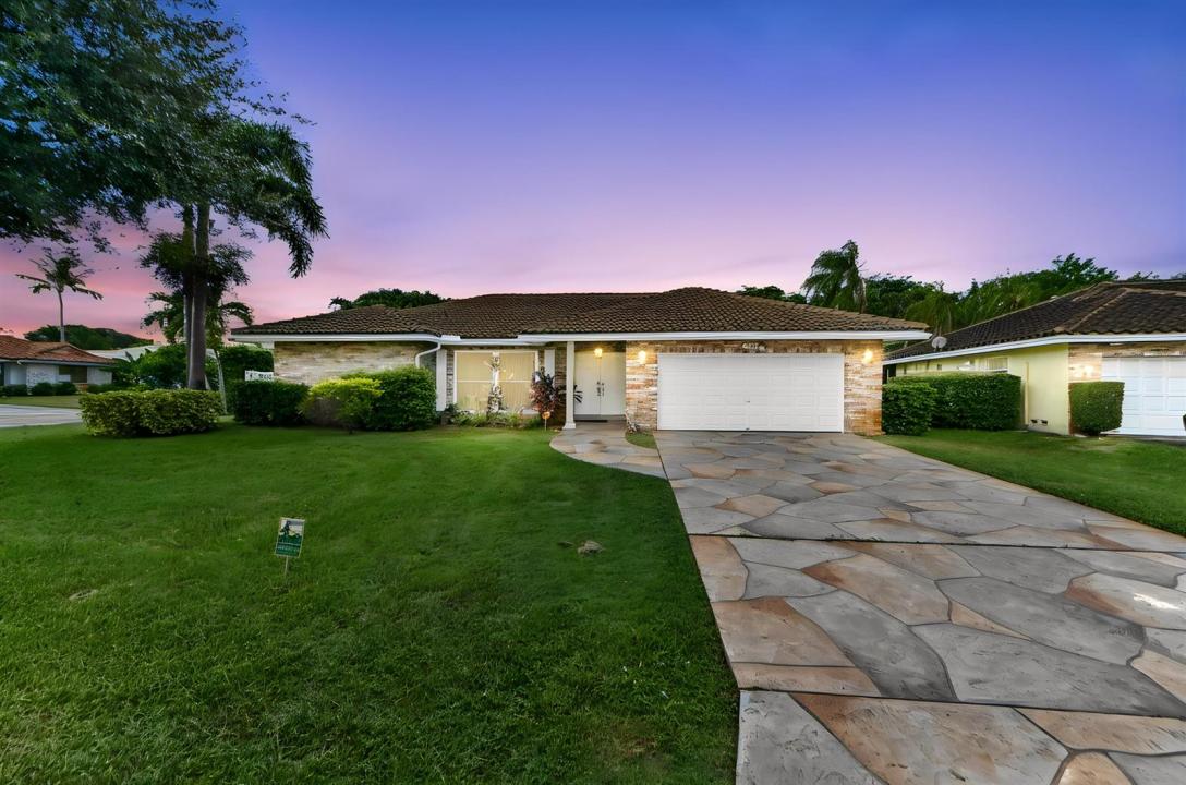 7123 NW 42nd Court, Coral Springs, Floryda 33065, USA