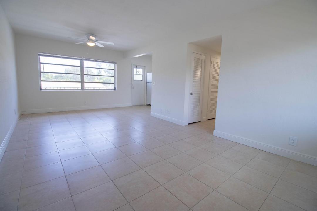 1855 ADAMS #29, Hollywood, Floride 33020, États-Unis