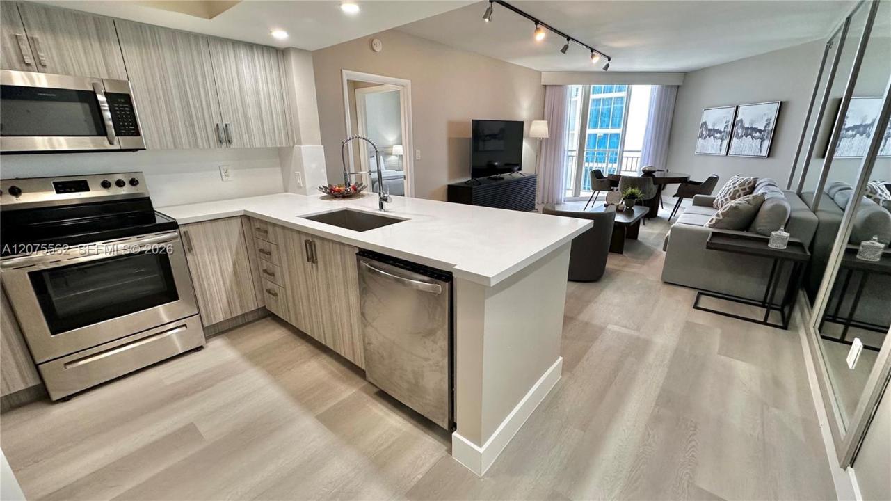 17375 Collins Ave 2003, Sunny Isles Beach, Floride 33160, États-Unis