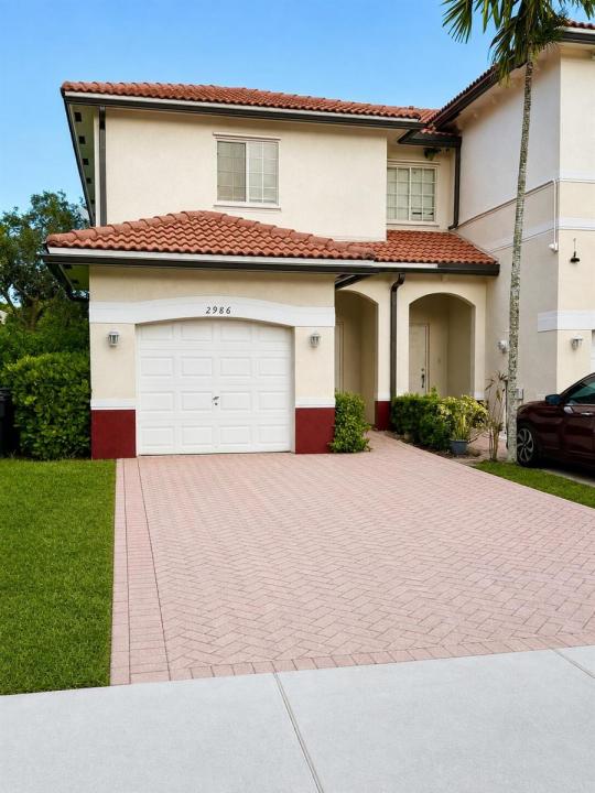 2986 NW 35TH Avenue, Lauderdale Lakes, Floride 33311, États-Unis