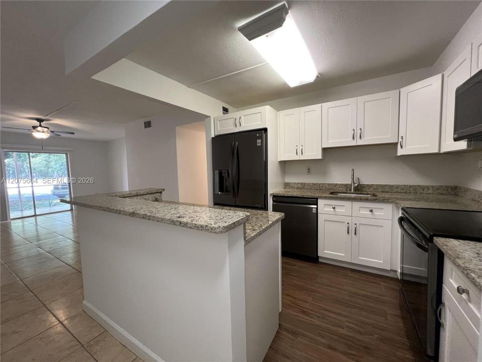 4354 NW 9th Ave 13-1C, Deerfield Beach, Florida 33064, Stati Uniti