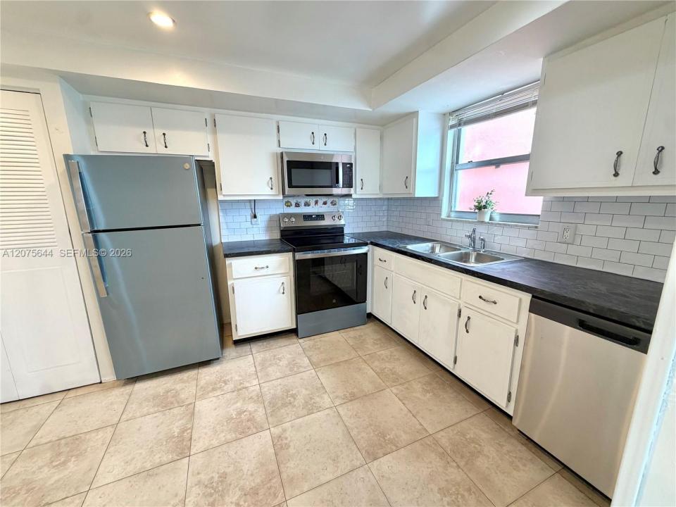 1351 NE Miami Gardens Dr 626E, Miami, فلوريدا 33179, الولايات المتحدة