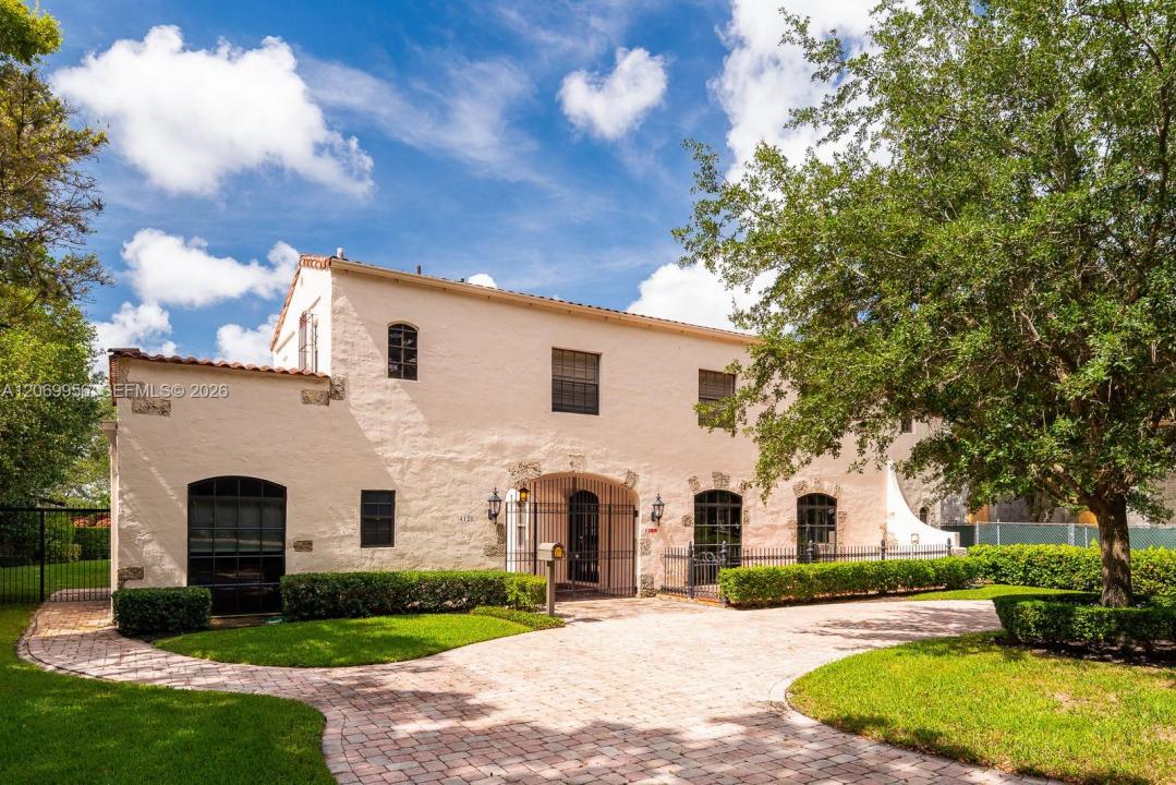 4128 Pinta Ct, Coral Gables, Florida 33146, Stati Uniti