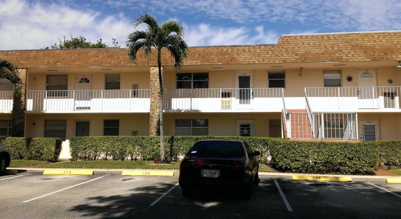 9911 Sandalfoot Boulevard 112, Boca Raton, Floride 33428, États-Unis