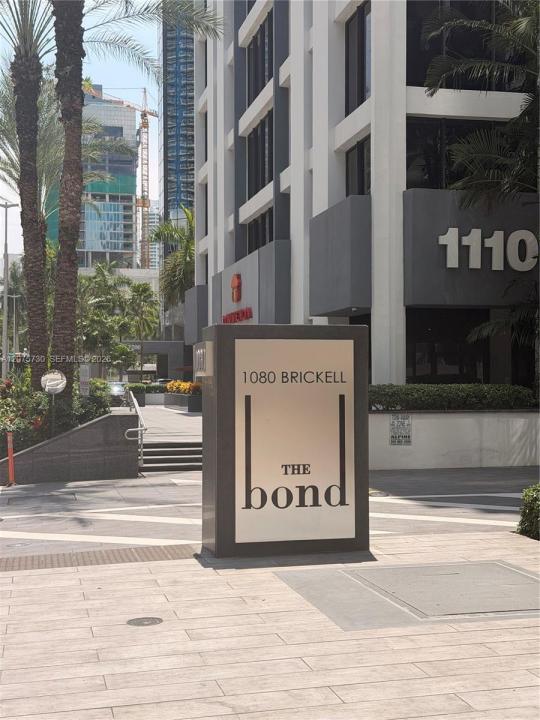 1080 Brickell Ave 913, Miami, Floride 33131, États-Unis