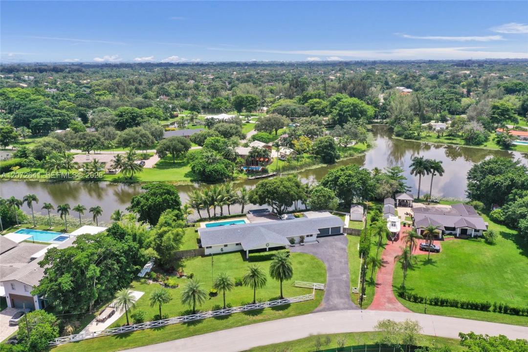 10880 SW 25th St, Davie, Florida 33324, Stati Uniti