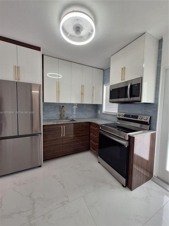 1420 Pennsylvania Ave 409, Miami Beach, Florida 33139, Stati Uniti