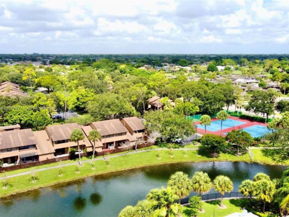 7750 NW 79th Ave H5, Tamarac, Floride 33321, États-Unis