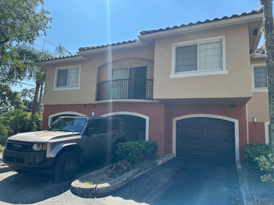 4197 N HAVERHILL Road 215, West Palm Beach, Floryda 33417, USA