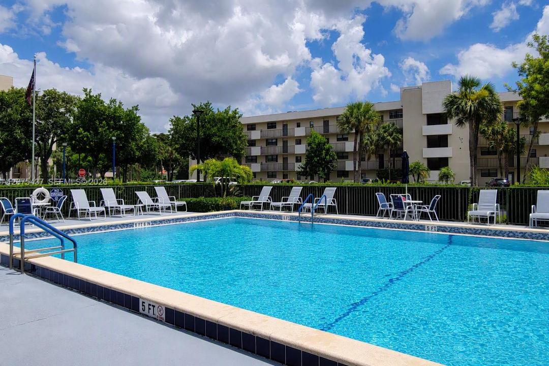 2410 Deer Creek Country Club Blvd 310E, Deerfield Beach, Florida 33442, Amerika Birleşik Devletleri