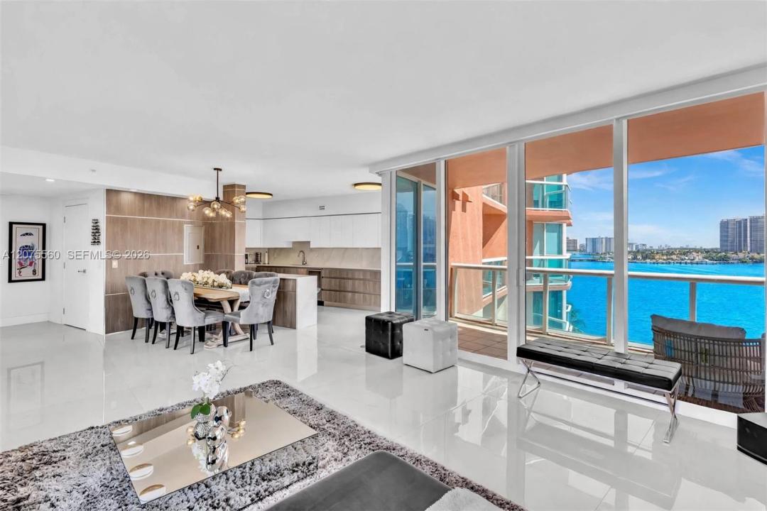 3370 Hidden Bay Dr 815, Aventura, Floride 33180, États-Unis