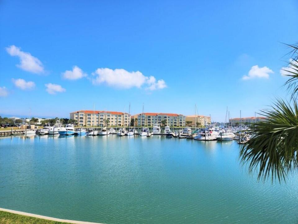 6 HARBOUR ISLE E Drive 205, Fort Pierce, Florida 34949, Stati Uniti