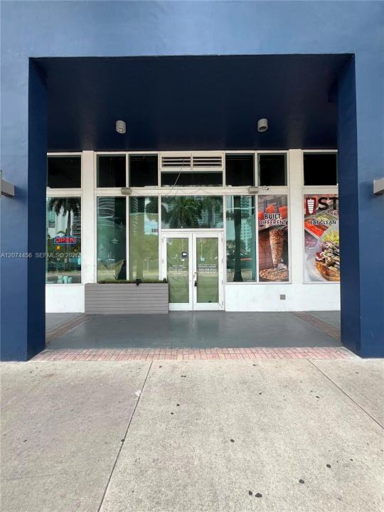 275 NE 18th CU-06, Miami, Floride 33132, États-Unis