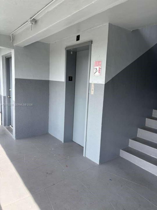 11005 SW 1st St 302, Sweetwater, Floride 33174, États-Unis