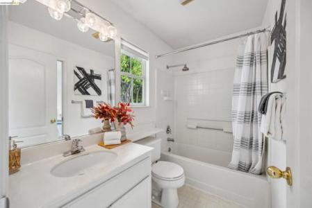 Farallon Ct, Richmond, Kalifornien 94804, USA