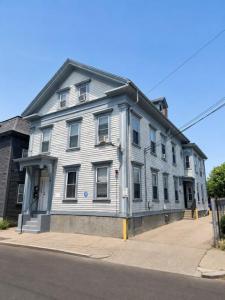 17 Cromwell Street, Providence, Rhode Island 02907, USA