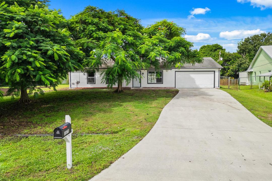 1575 SW Fresno Road, Port St. Lucie, Floride 34953, États-Unis