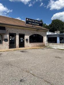 2067 West Shore Road, Warwick, Rhode Island 02889, USA