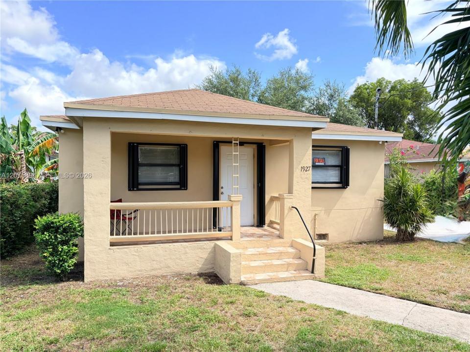 1927 NW 64th St, Miami, Floride 33147, États-Unis