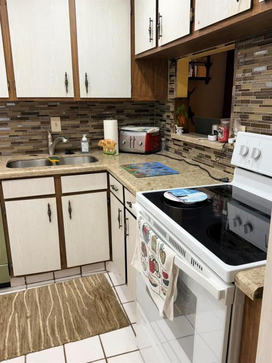 3150 Holiday Springs Boulevard 8-111, Margate, Floride 33063, États-Unis