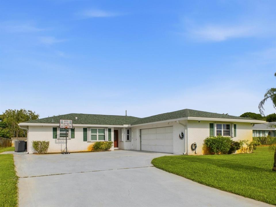 441 SW CURRY Street, Port St. Lucie, Floride 34983, États-Unis