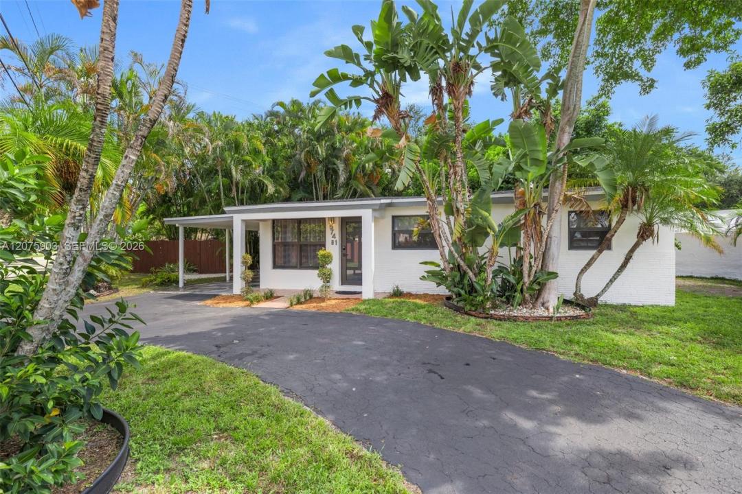 5741 Simms St, Hollywood, Florida 33021, Amerika Birleşik Devletleri