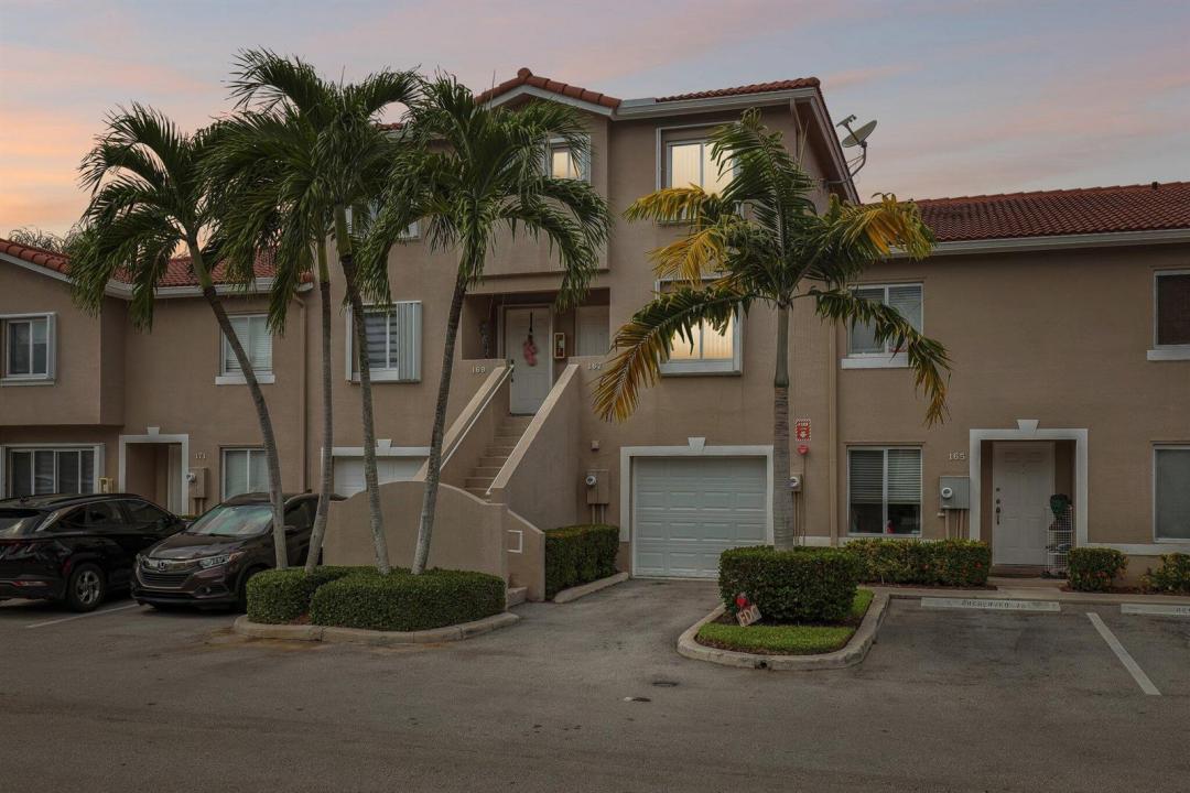 167 RIVIERA Circle, Weston, Floride 33326, États-Unis