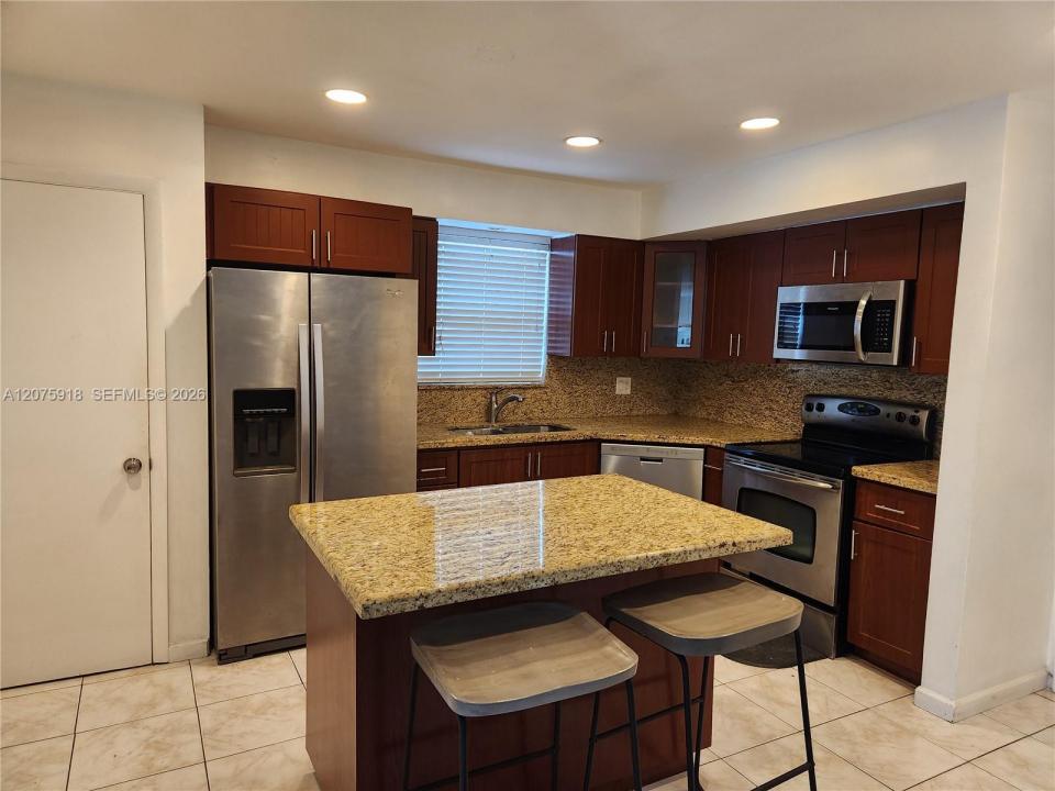 3345 Hayes St, Hollywood, Florida 33021, Stati Uniti