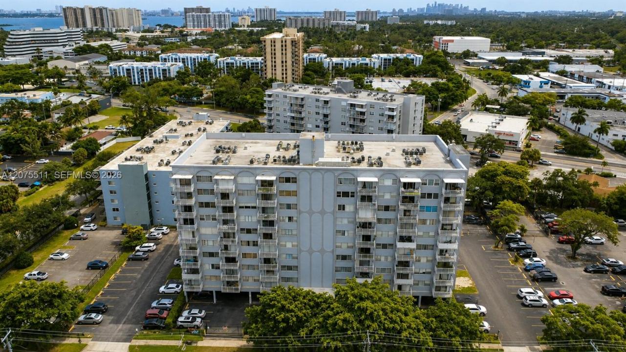 1470 NE 125th Ter 202, North Miami, Floride 33161, États-Unis
