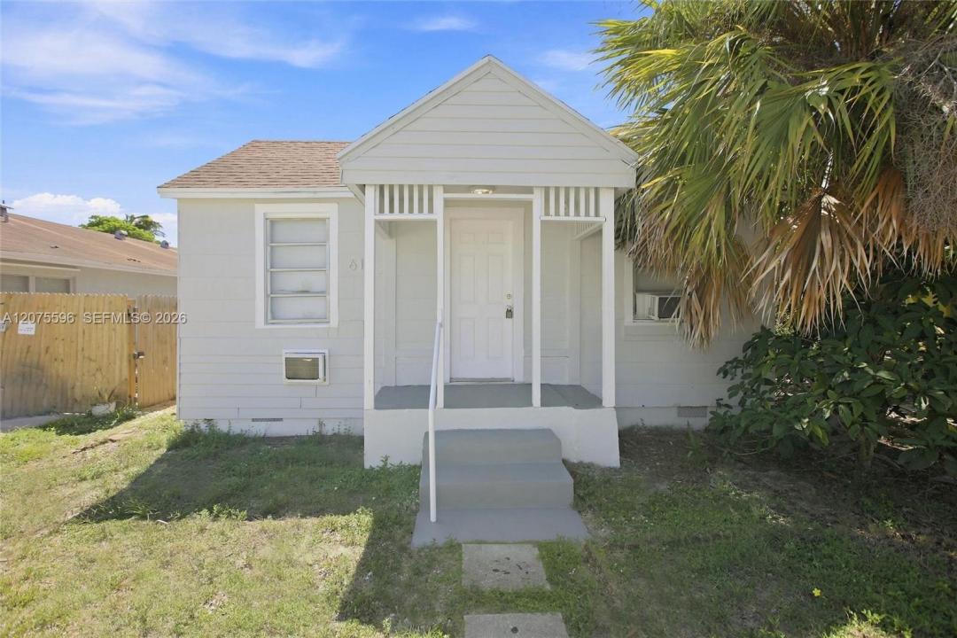 611 N Broadway, Lantana, Floride 33462, États-Unis