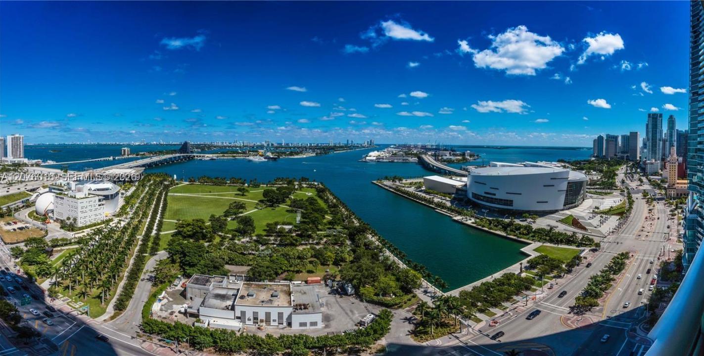 900 Biscayne Blvd 2604, Miami, Floride 33132, États-Unis