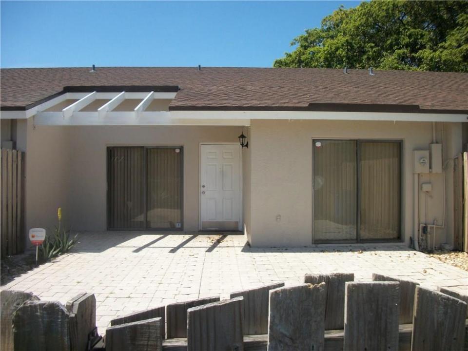 4953 E LAKES Drive, Deerfield Beach, Florida 33064, Stati Uniti