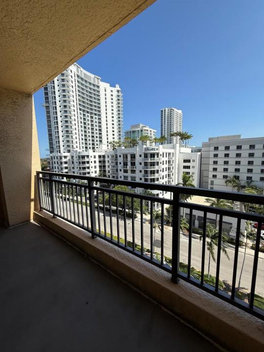 100 N FEDERAL Highway 738, Fort Lauderdale, Floride 33301, États-Unis