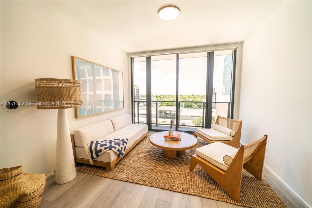 176 NW 25th St 343, Miami, Floride 33127, États-Unis