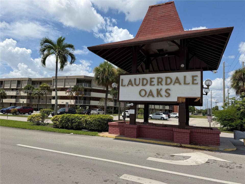 2951 NW 46th Ave 109, Lauderdale Lakes, Floride 33313, États-Unis